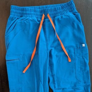 Figs scrub set - Deep blue with orange tie